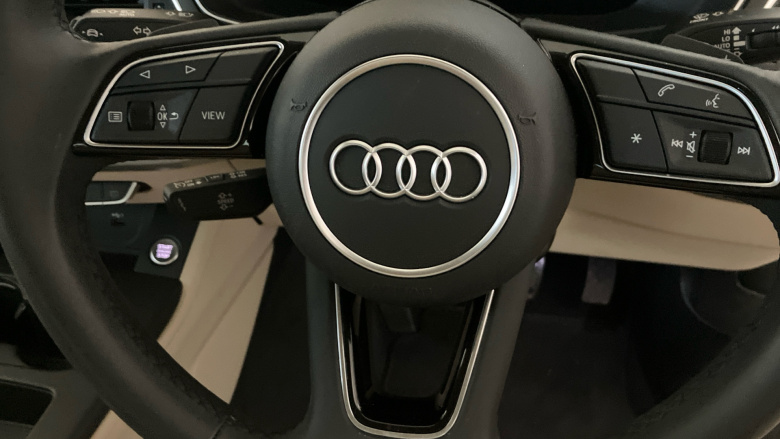 Audi A4 40 TDI 204 Quattro Sport 4dr S Tronic [17Inch  Alloy] Diesel Saloon